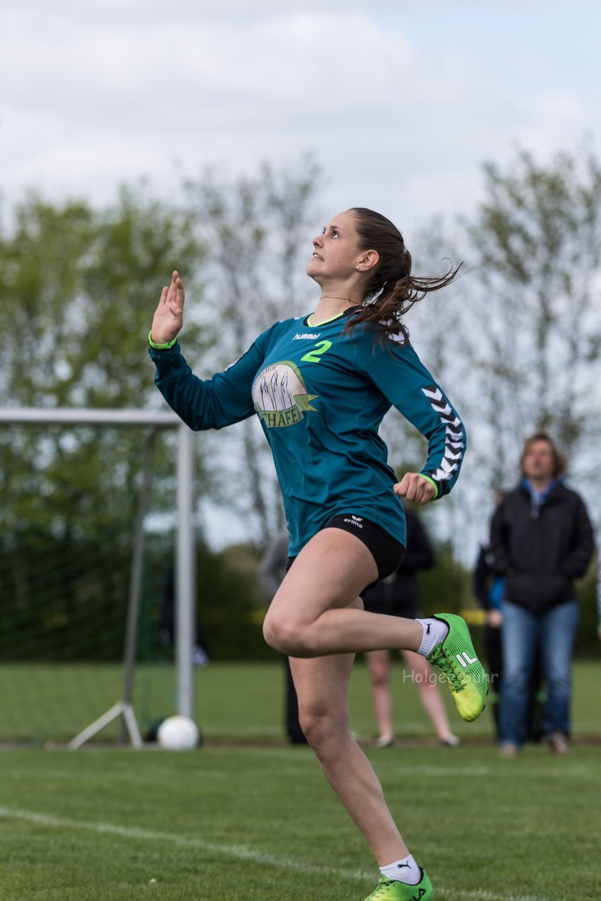 Bild 128 - Faustball Frauen Wiemersdorf